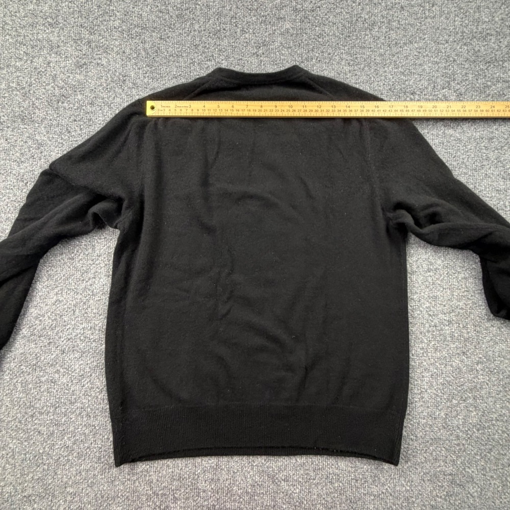 Banana Republic Mens Black 100% Cashmere V-Neck Pullover Sweater Large RN 54023 - Picture 6 of 7
